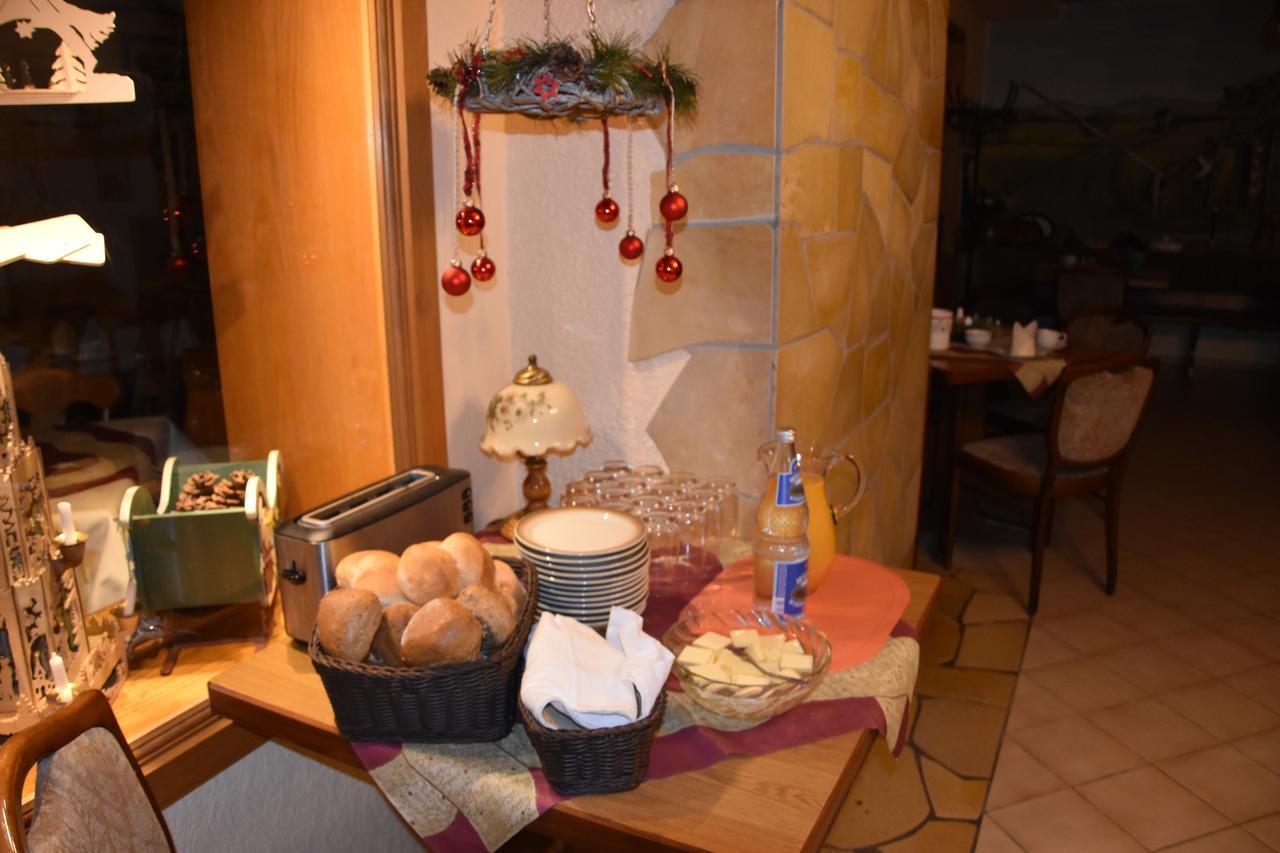 Familienhotel Zur Linde Паншвиц-Кукау Экстерьер фото