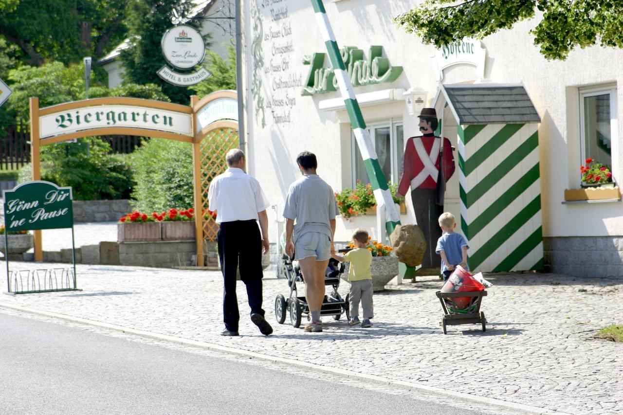 Familienhotel Zur Linde Паншвиц-Кукау Экстерьер фото